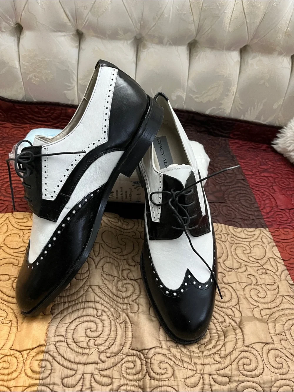 Stacy Adams Black and White Two-Tone Wingtip Oxfords NWOT
